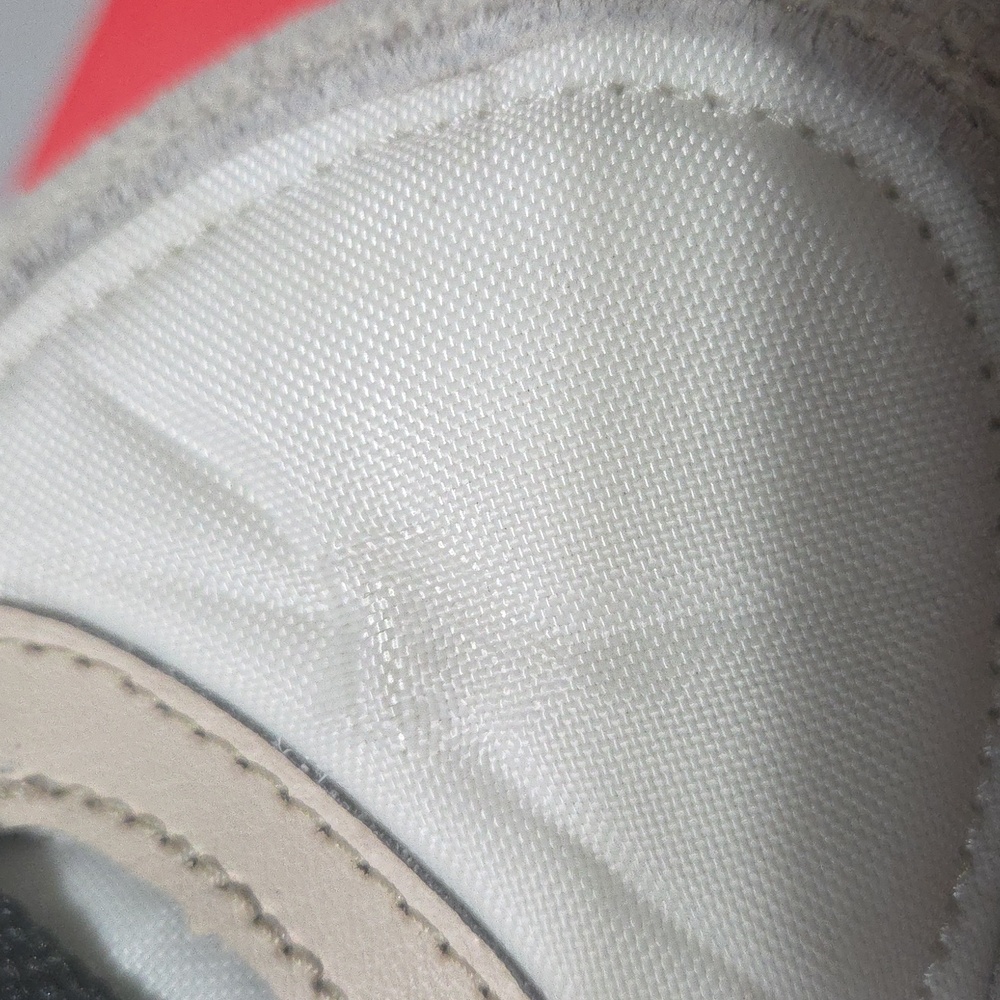 Nike Waffle Debut in Sanddrift and Black - Picture 11 of 12